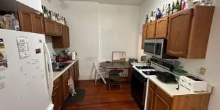 6 Bedroom House Available Next to UC Campus Gallery 6