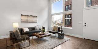 1321 S WOODSTOCK Street Gallery 4