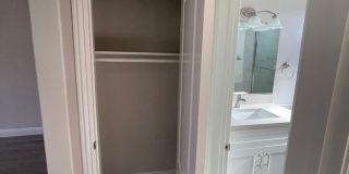 Glen Aire Glen Aire Gallery 24