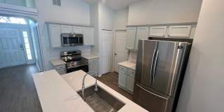 16628 PALM SPRING Drive Gallery 10