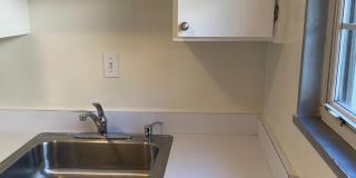 1300 N MEADE Street Gallery 23