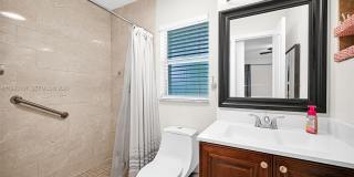 2528 SW Natura Blvd Gallery 25