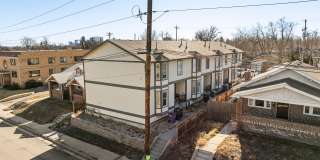 Charming 3 Bedroom Townhome in Highlands Neighborhood Gallery 33