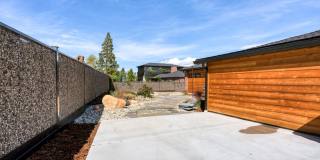 Mid Century Modern Home in Town Gallery 50