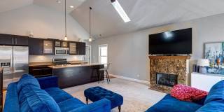 1414 W Superior Street Gallery 2