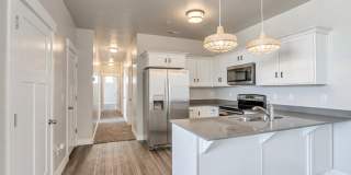 64 W Silver Springs Dr Gallery 14