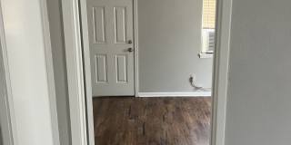 205 E Harrison - 3 Gallery 5