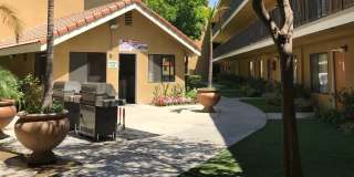 Woodman Lassen Gallery 32