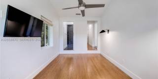101 NW 100th St Gallery 18