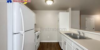 10122 W Garverdale Ln Gallery 7
