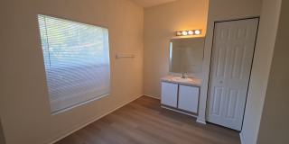 Newly renovated 3 bed, 2 bath home located minutes from Palm Coast dining, shopping, and the beach Gallery 12