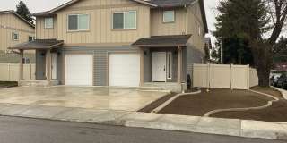 3 bed 2.5 bath Townhouse Gallery 1