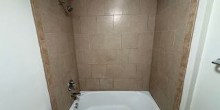 Newly Updated - Spacious 5 Bed 2 Bath Home Gallery 33
