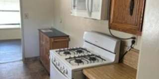Lakewood 3 Bedroom 1 Bath home for lease! Lakewood 3 Bedroom 1 Bath home for lease! Gallery 6