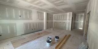 1111 Tree Street Gallery 24