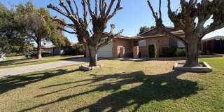 3-Bedroom Home with Two Living Areas & Spacious Backyard! Gallery 1