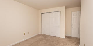 Walk to UC & UC Medical | 1BR/2BR Apartments Gallery 92