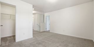 3 Bed 2.5 Bath With Fenced in Yard! Gallery 6