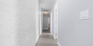 160 Monmouth Street Gallery 17
