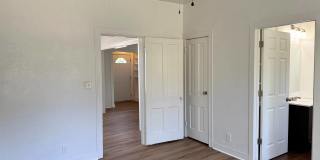 2137 Ave J Gallery 21