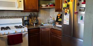 APARTMENT:  APPLE TREE SQUARE APARTMENTS-UPTOWN SEDONA Gallery 3