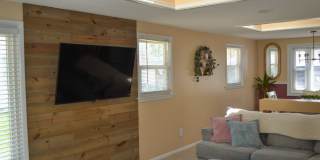 1402 Kenwood Avenue Gallery 1