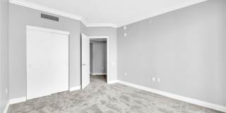 2777 Paradise Road Gallery 22