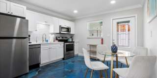 2741 Parker Avenue Gallery 32