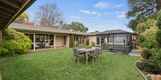 Iconic California Ranch Home by Architect Birge Clark in Leland Manor, Palo Alto Gallery 41