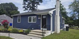 182 Baywood Boulevard Gallery 1