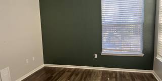 8539 GATE Parkway W Gallery 17
