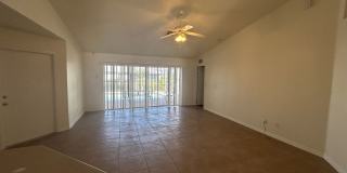 3/2  Pool home Gallery 5