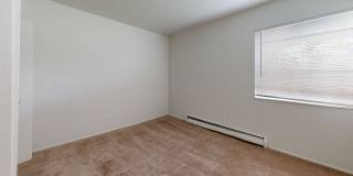 Kendall Manor Apartments Gallery 7