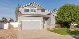 Spacious  Beautiful 3 Bedroom Home Gallery 1