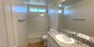 7422 S 40th Ln Gallery 10