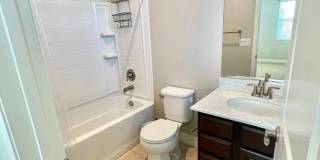Elegant and Spacious Home with Pool & Park Views in Prime Roseville Location! Gallery 22