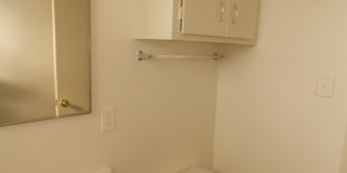 3721 Midvale Ave. Gallery 25