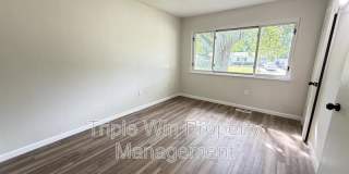 945 Paddock Dr Gallery 25