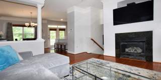 2107 CLARK Place Gallery 8