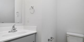 2109 Aldrich Gallery 9