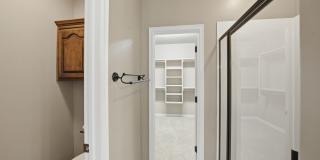 Spacious 4BR 4BA House in Tulsa Gallery 17