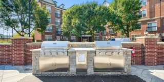 The Brownstones at Englewood South Gallery 29