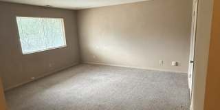 17th Place Apartments Gallery 2