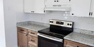 175 174TH TERRACE Drive E Gallery 7
