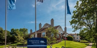 Yorktown Apartments Gallery 8