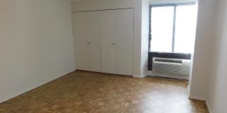 1105 Massachusetts Ave. Gallery 8