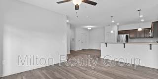 250 Grove Circle Gallery 2