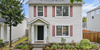 Cozy DuPont Home with Fenced Yard, 2-Car Garage & Minutes to JBLM! Cozy DuPont Home with Fenced Yard, 2-Car Garage & Minutes to JBLM! Gallery 1