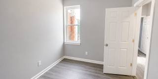 3 Bedroom Home with Modern Finishes, Central Air & Private Backyard Gallery 14