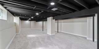 3912 4th Street Gallery 72